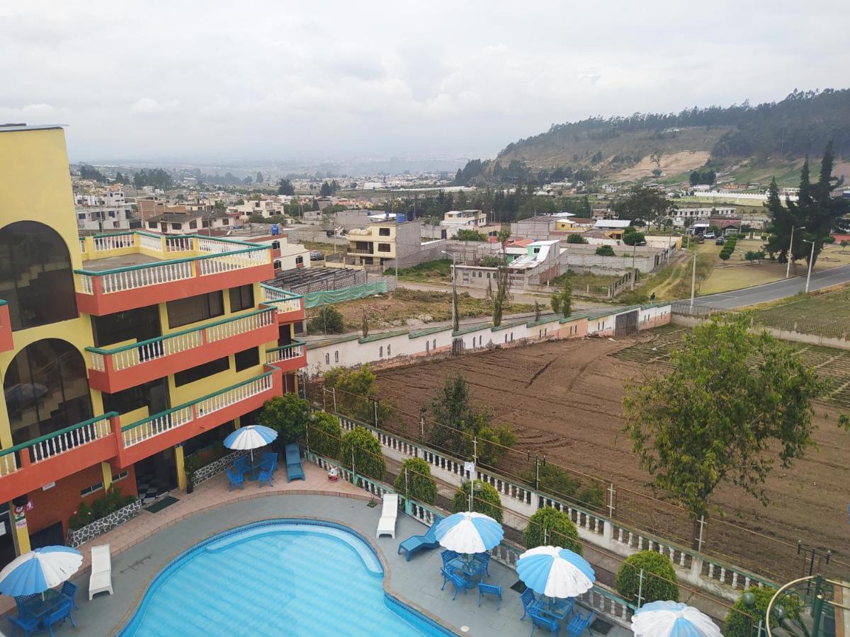 Hotel International Prestige Ambato Esterno foto