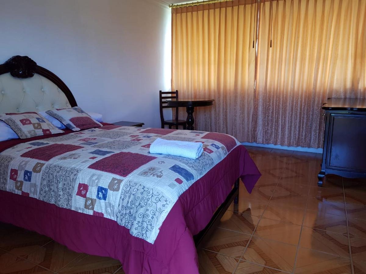 Hotel International Prestige Ambato Esterno foto