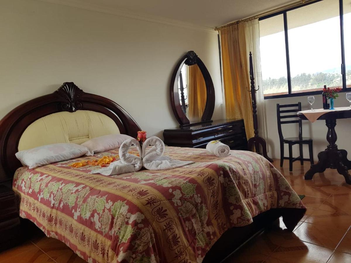 Hotel International Prestige Ambato Esterno foto