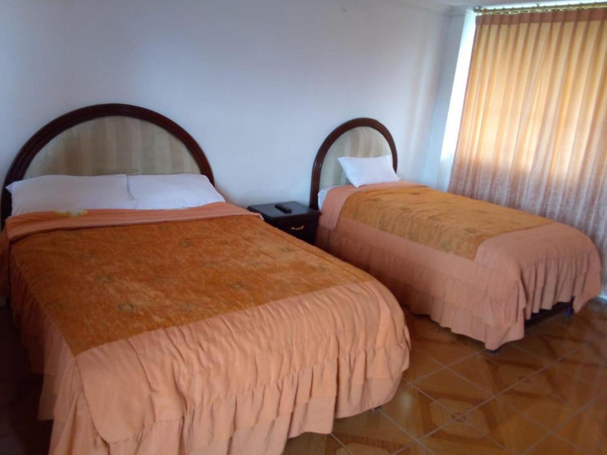 Hotel International Prestige Ambato Esterno foto