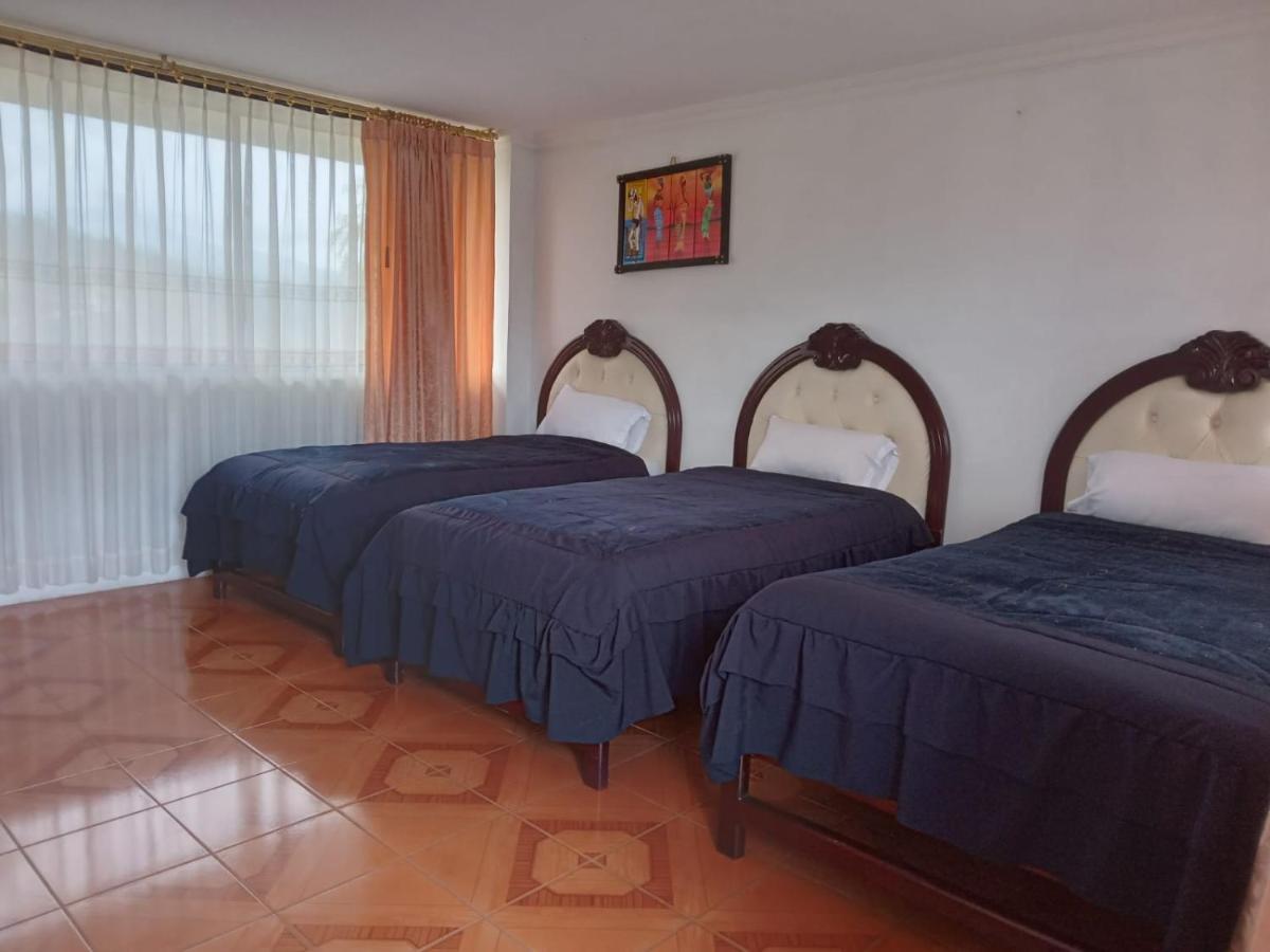 Hotel International Prestige Ambato Esterno foto